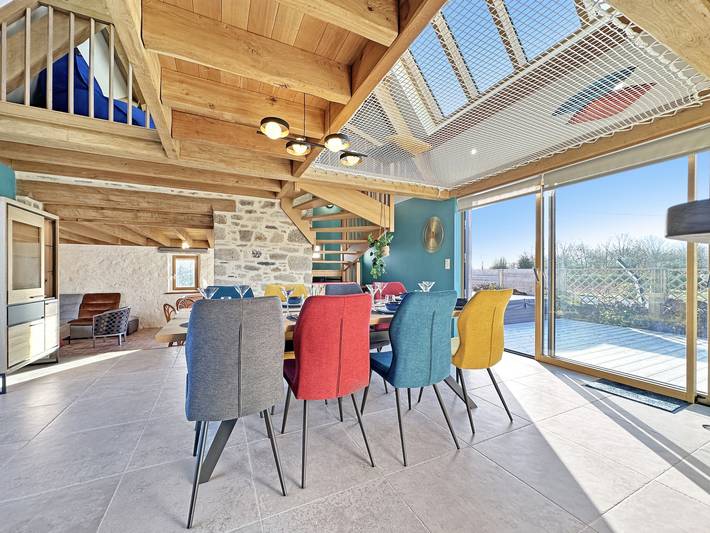 Location de vacances pour 8 personnes, avec jardin et terrasse à Bourg-Blanc