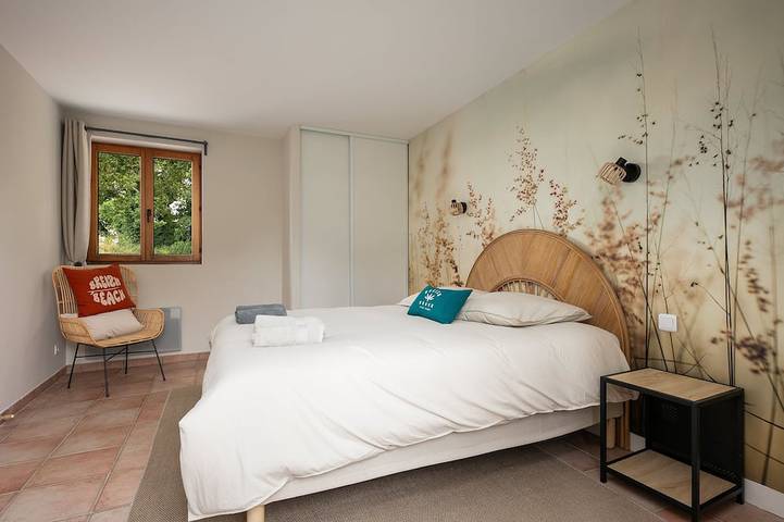 Location de vacances pour 8 personnes, avec jardin et terrasse à Lannilis - 2