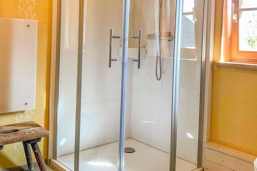 Ganze Wohnung, Koras Dachkammer - Künstlerhaus in Klockenhagen, Ribnitz-Damgarten