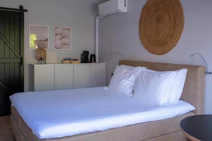 Location de vacances pour 2 personnes, avec terrasse et jardin dans Hoek van Holland - 2