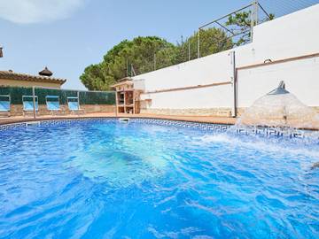 Villa for 12 People in Blanes, Costa Brava, Photo 1