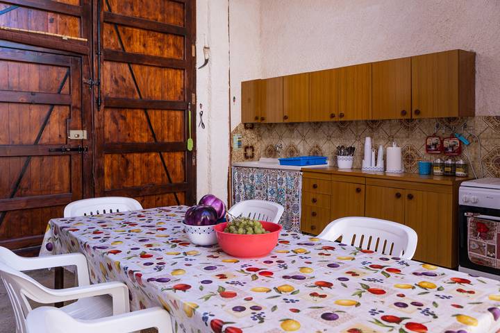 Pet-Friendly Holiday Home 'Casa Dorotea' with Sea View & Terraces in Tre Fontane, Campobello di Mazara
