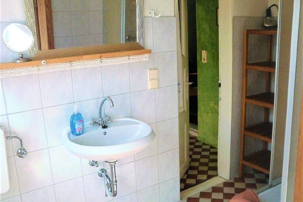 Ganze Wohnung, Ferienwohnung Altwarp für 1 - 2 Personen - Ferienwohnung in Altwarp, Stettiner Haff