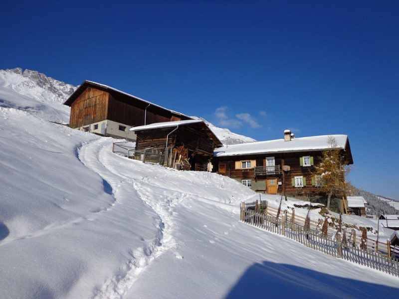 Ganze Ferienwohnung, Ferienwohnung Gün Derungs, Safien-Platz - 3 Zimmer Ferienwohnung für max. 4 Pers. in Safiental, Lepontinische Alpen