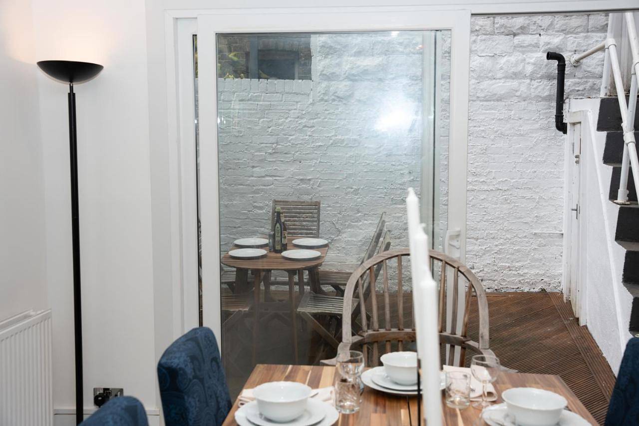 Villa in Hammersmith und Fulham, London