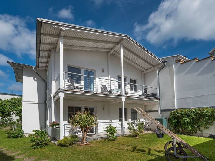 Ferienhaus für 6 Personen, mit Seeblick und Balkon, kinderfreundlich in Binz