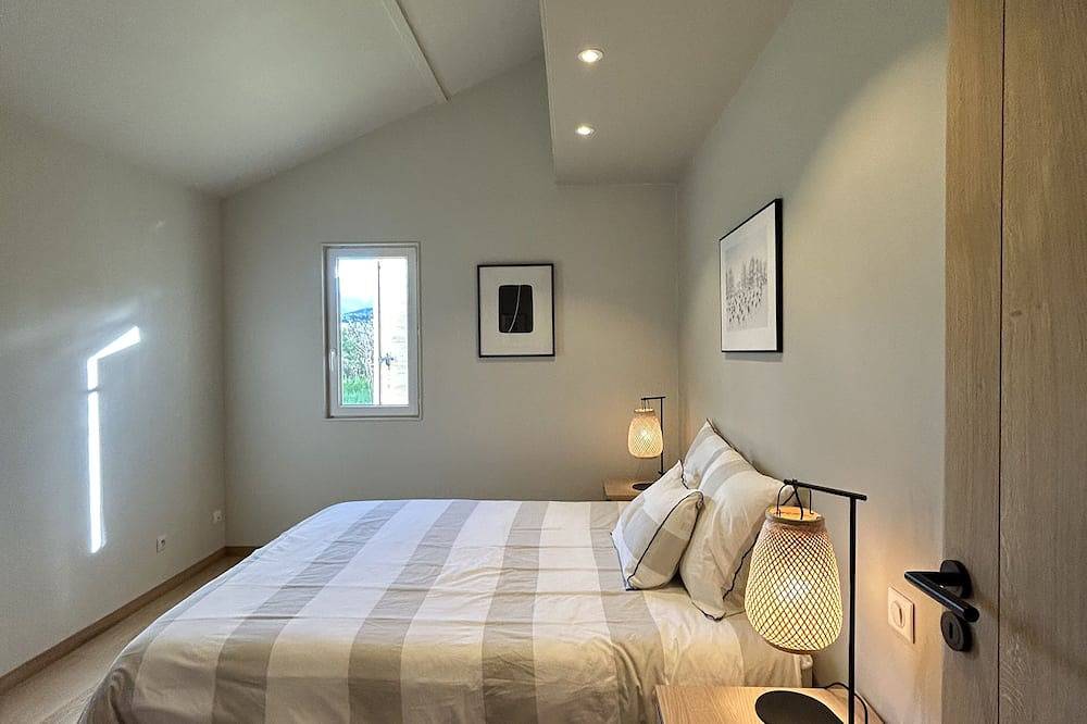 Maison contemporaine et design pouvant accueillir 8 personnes in Vesc, Région de nyons
