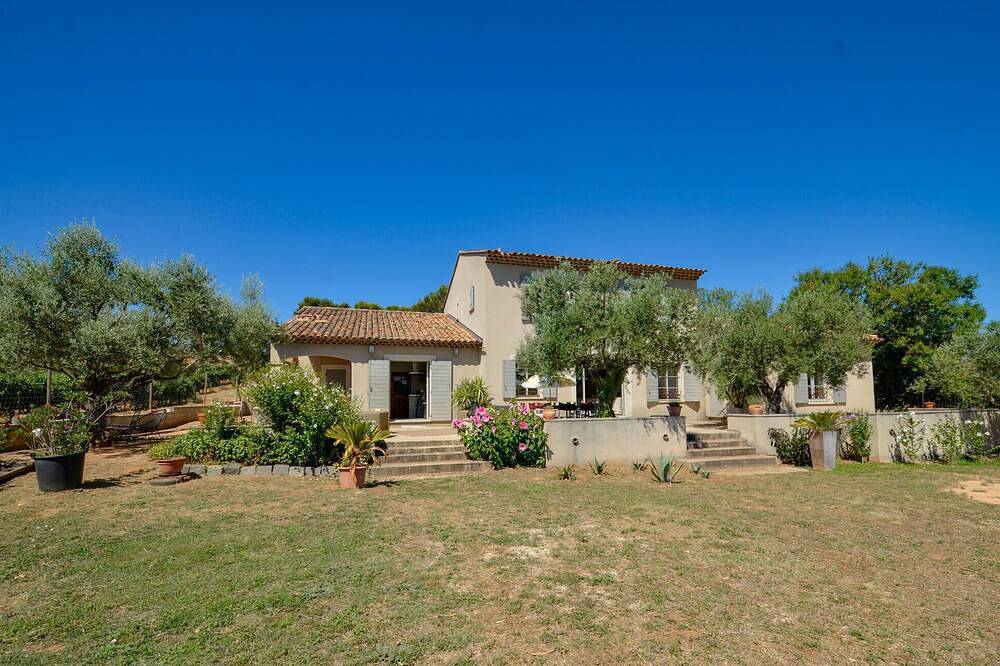 Awesome home in Venelles in Venelles, Aix-en-Provence region