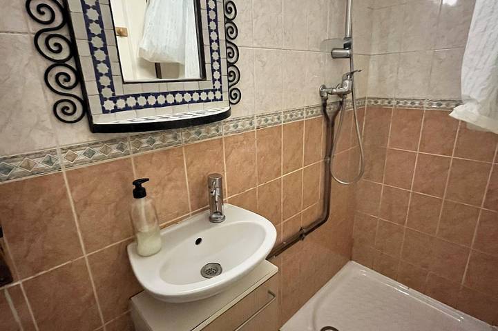 Ein Zimmer mit Garten nahe Paris in Vitry-sur-Seine, Val-de-Marne