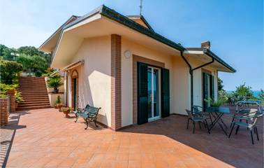 Casa Vacanza per 12 Persone in Costa Adriatica Abruzzo, Foto 2