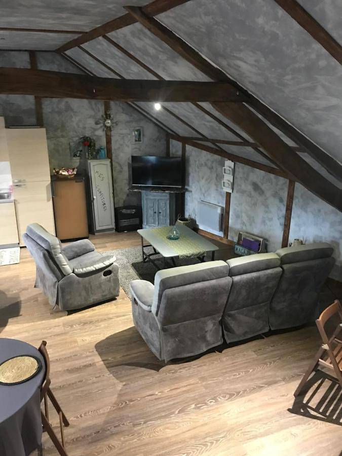 Double Room with Private Bathroom in Rigny-la-Nonneuse, Aube