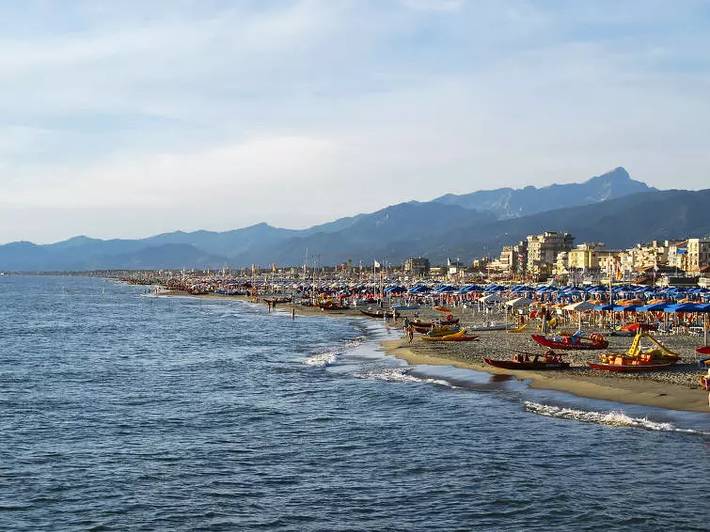 Villa pour 5 personnes, avec piscine à Viareggio