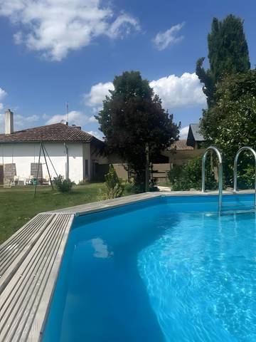 Location De Vacances pour 12 Personnes dans Cruzilles-lès-Mépillat, Région de Bourg-en-Bresse, Photo 3