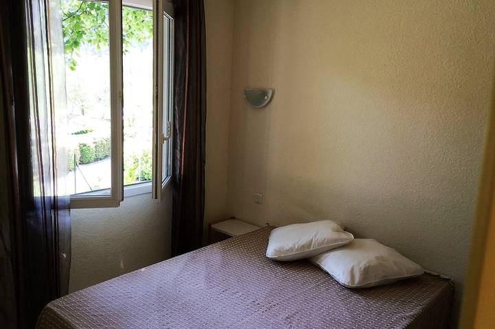 Location de vacances pour 5 personnes, avec terrasse à Montréal (Rhône-Alpes) - 2