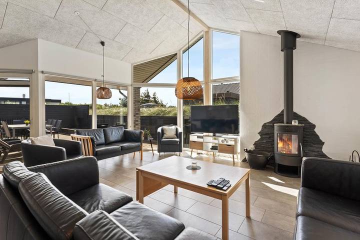 Ferienhaus mit Meerblick für 10 Personen, mit Balkon/Terrasse und Whirlpool sowie Sauna am Ringkøbing Fjord - 2