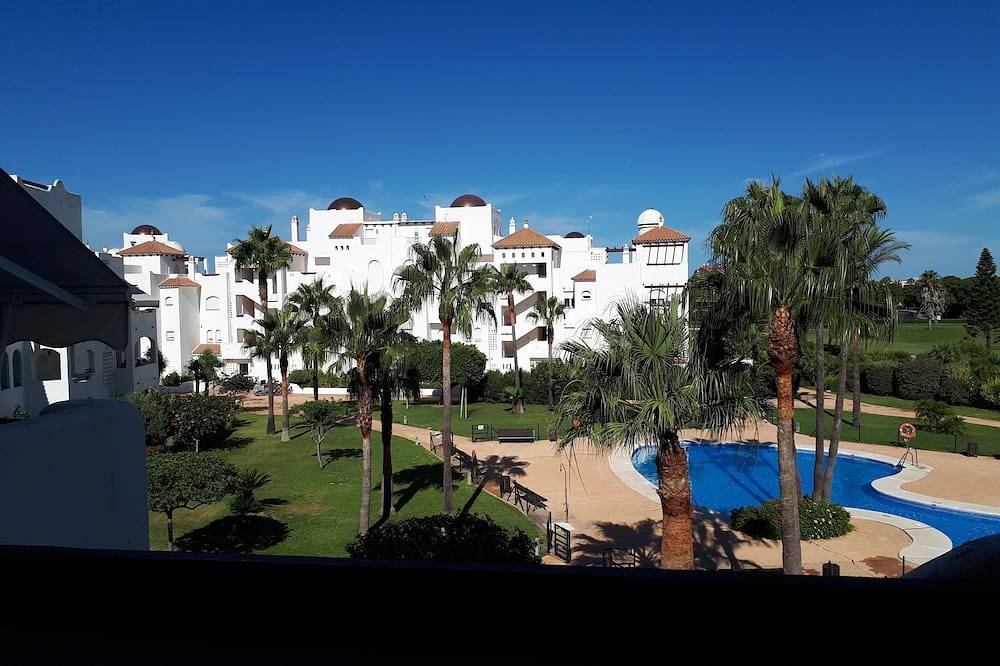 Apartamento entero, Apartamento con Ac en Costa Ballena en campo de golf a 10 min de playa in Costa Ballena, Rota 