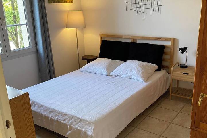 Location de vacances pour 9 personnes, avec jardin et terrasse à Gonneville-en-Auge - 2