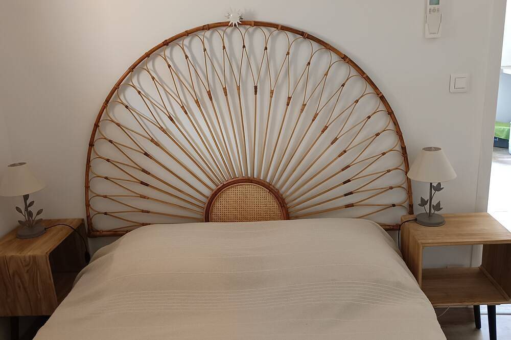 Ganze Wohnung, Quiet country gite with air conditioning. in Aups, Brignoles Region