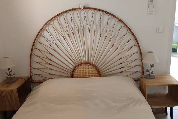 Ganze Wohnung, Quiet country gite with air conditioning. in Aups, Brignoles Region