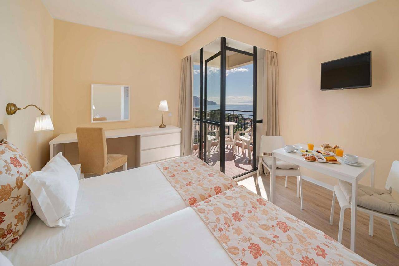 Dorisol Mimosa Studio Hotel in São Martinho, Île de Madère
