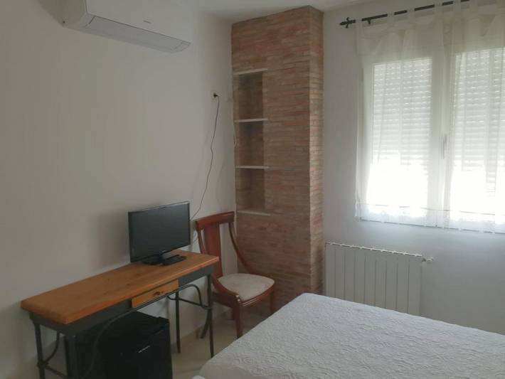 Casa rural para 4 personas, con vistas, Se admiten mascotas en Requena-Utiel - 2