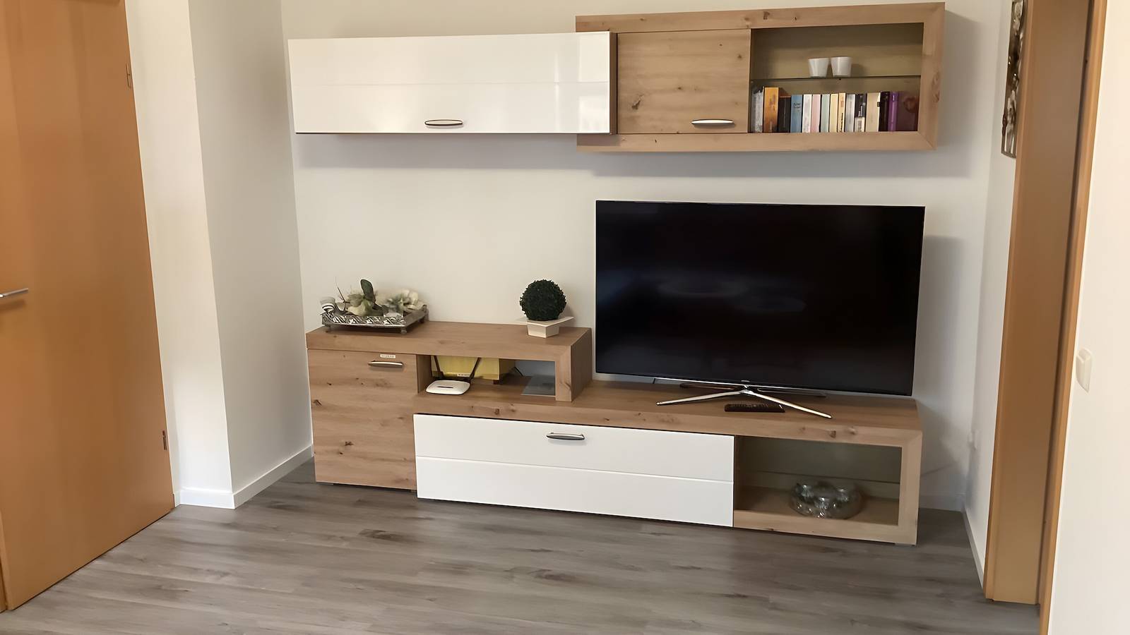 Ganze Wohnung, Landhaus Saterland Ferienwohnung Cloppenburg Ostfriesland Oldenburg Emsland Nordsee in Saterland, Nordseeküste