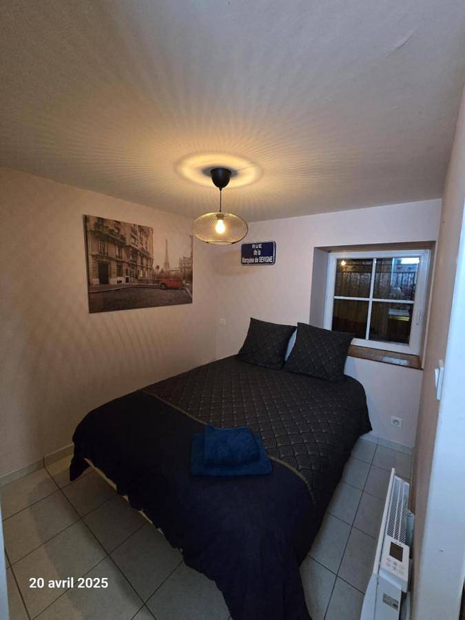 Appartement entier, One-Bedroom Apartment - Non-Smoking in La Tardière, Fontenay-le-Comte