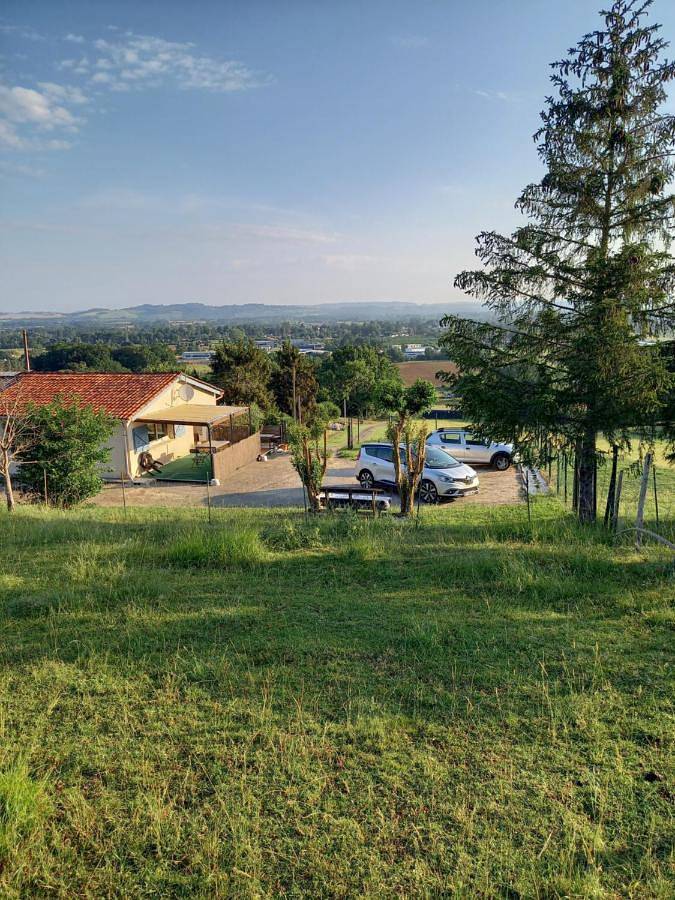 Appartement entier, Gites panoramique in Sainte-Livrade-sur-Lot, Quercy