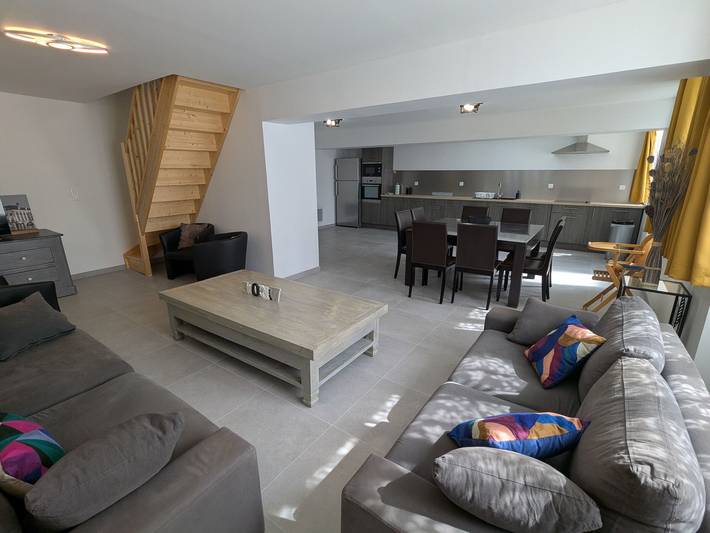 Gîte pour 7 personnes, avec Terrasse et Jardin