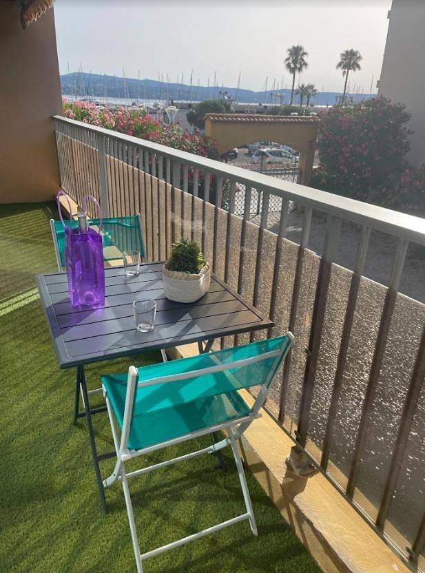 Gîte pour 6 personnes, avec balcon et vue dans Casino De Cavalaire - 4