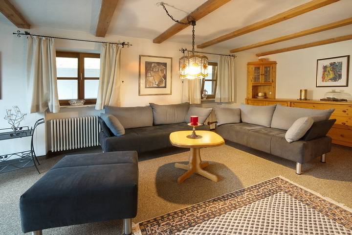 Ferienhaus für 9 Personen, mit Terrasse und Garten in Ofterschwang - 2