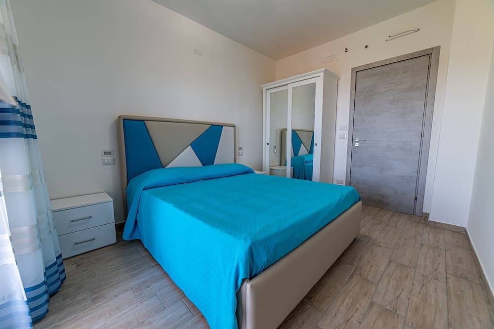 Ganze Wohnung, Vacation Home \"The Vineyard\": between sea and nature- Apartment \"The modern style\" in Castellabate, Cilento
