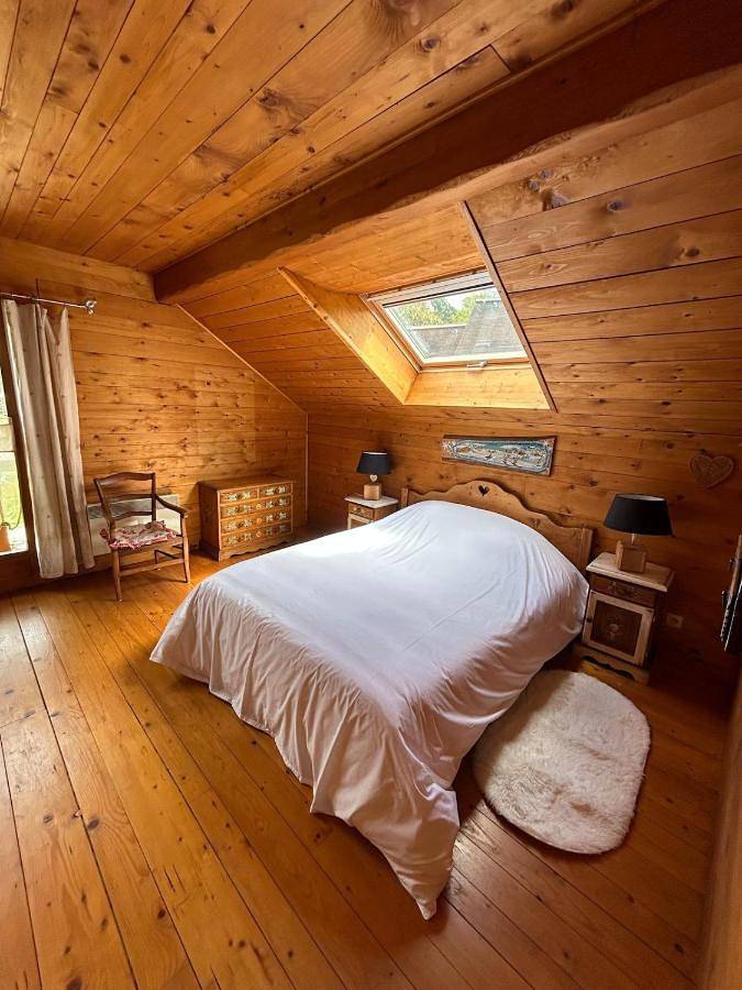 Gîte pour 8 personnes, avec terrasse et vue dans Office De Tourisme De Correncon En Vercors - 4