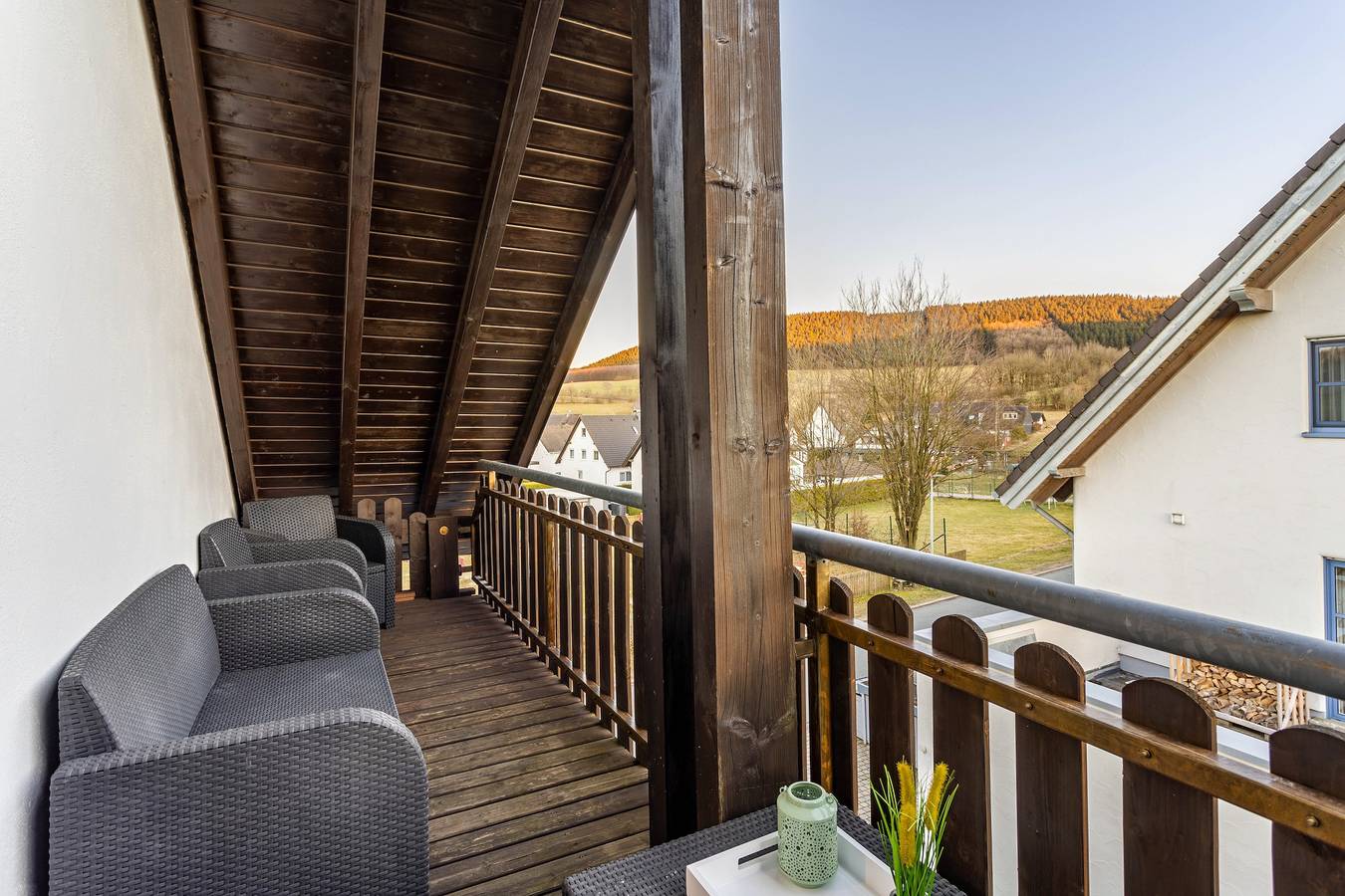 Ganze Wohnung, Ferienwohnung Rinke" mit Bergblick und Balkon in Schmallenberg, Hochsauerlandkreis