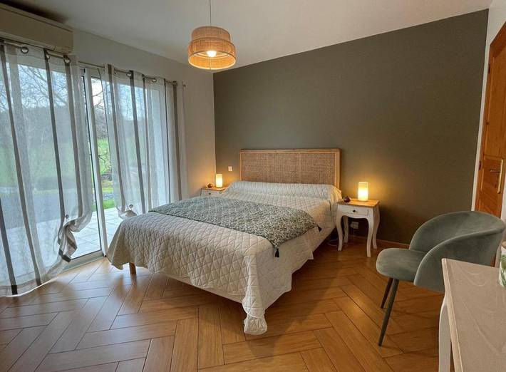 Location de vacances pour 6 personnes, avec jardin à Saint-Esteben - 4