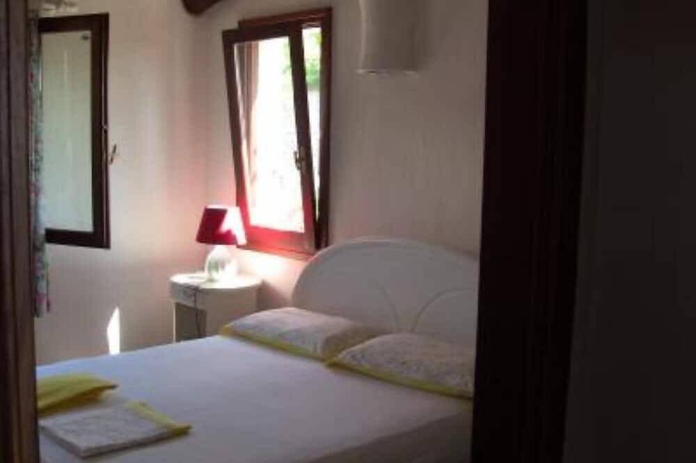 Haus mit Garten auf dem Meer mit schöner Seeansicht in Torre del Pozzo, Cuglieri