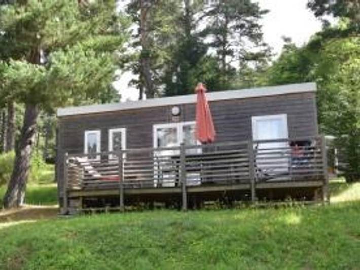 Camping pour 4 personnes dans Région de Besse-et-Saint-Anastaise - 2
