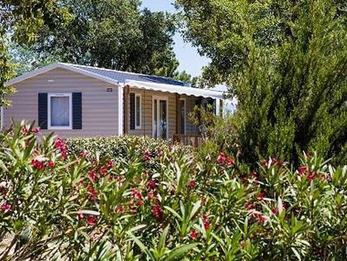 Domaine De La Bergerie - Mobilhome 4 personnes - Cottage B - 2 chambres - 4 personnes in Roquebrune-sur-Argens, Côte méditerranéenne (France)