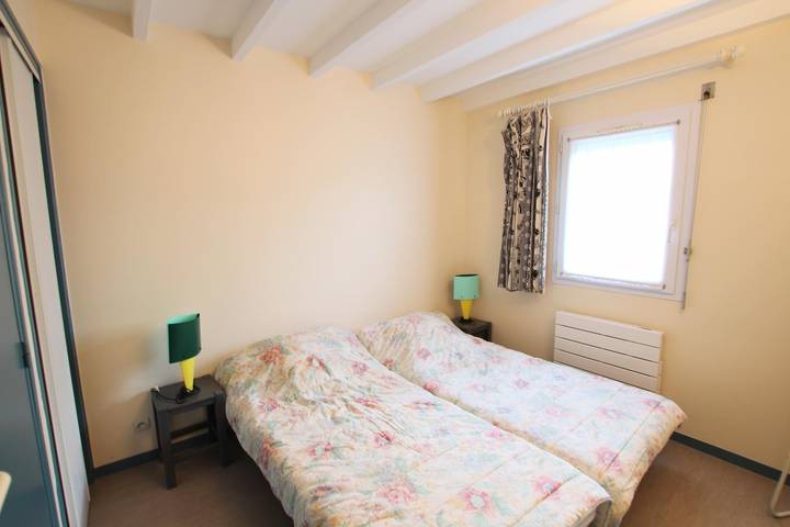 Gîte pour 5 personnes, avec jardin, animaux acceptés à Siouville-Hague - 3