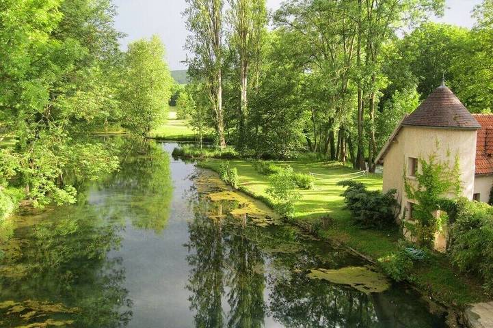 Gîte pour 4 personnes, avec jardin et terrasse