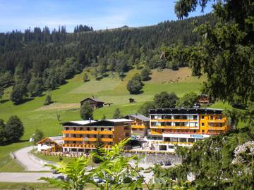 Parc de vacances pour 2 personnes, avec sauna et terrasse dans Lac des Confins