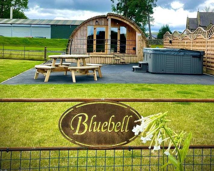 Glamping für 4 Personen, mit Whirlpool und Garten in Wales