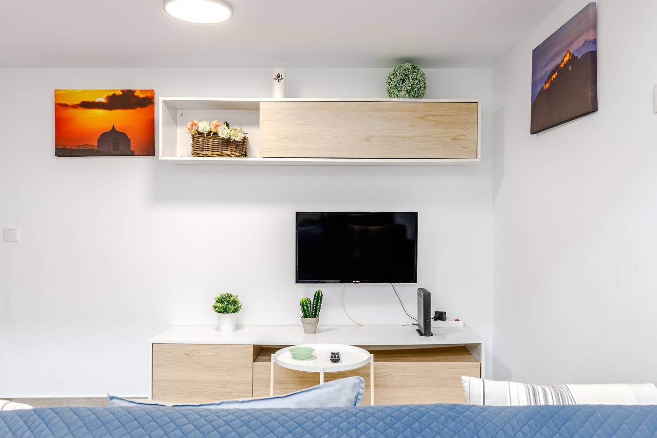 Entire apartment, Apartment 'Fração D'ouro By Sesimbra' with Wi-Fi in Praia da Califórnia, Sesimbra