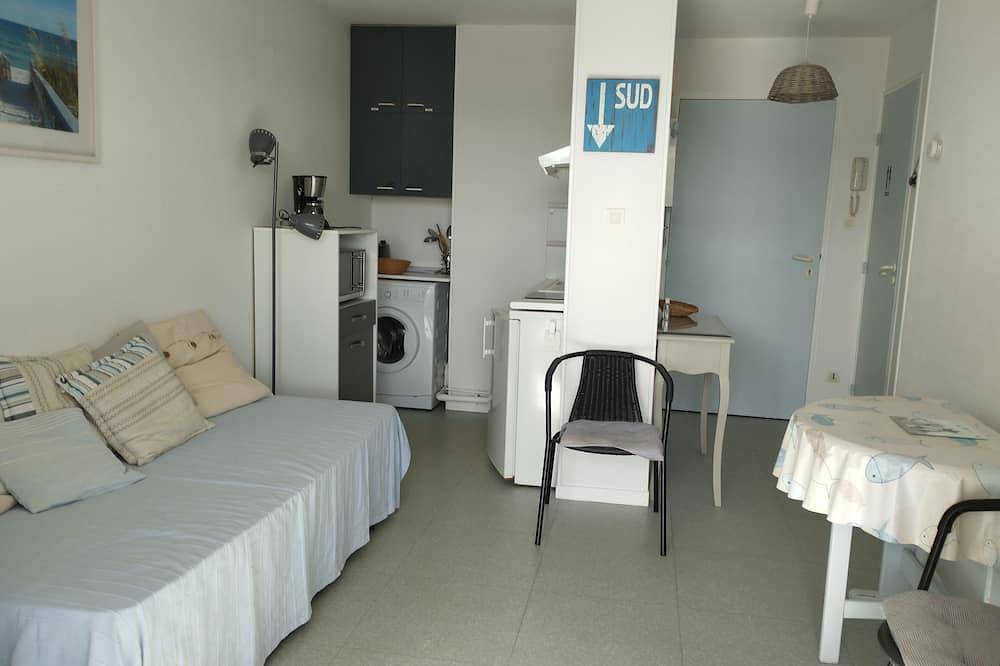 Appartement entier, Vaux sur Mer - Appt T2 - Plage de Pontaillac - 3 personnes in Pontaillac, Côte de Beauté