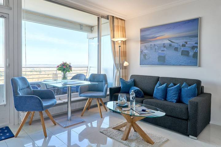 Ferienwohnung für 3 Personen, mit Ausblick und Pool sowie Balkon in Timmendorfer Strand - 2