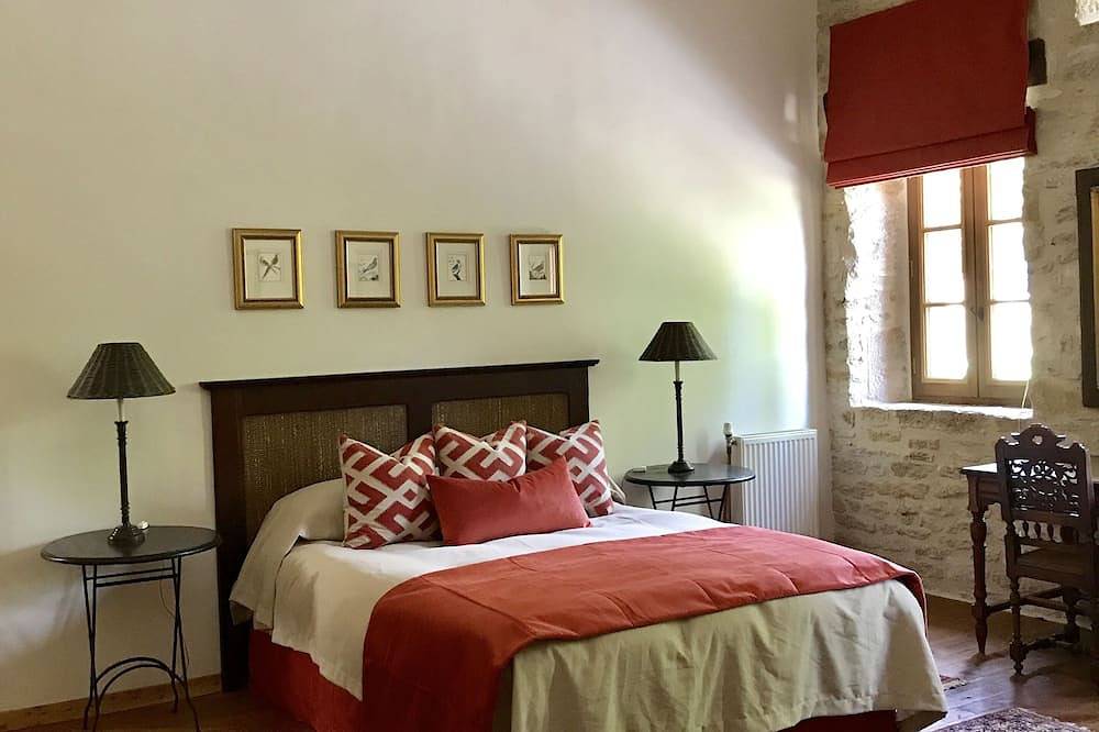 Superbe et spacieux 2 chambres à coucher converties grange appartement. in Cazillac, Lot