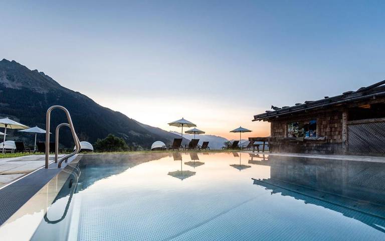 Hotel für 2 Personen, mit Garten und Sauna sowie Ausblick und Pool