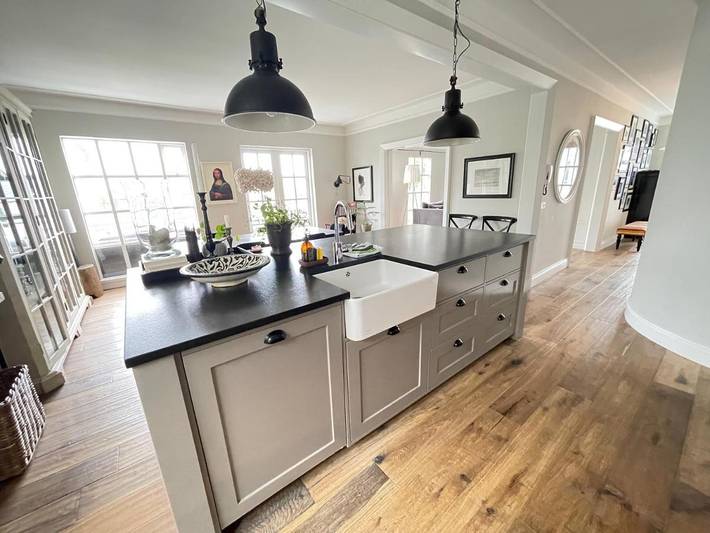 Ferienwohnung für 7 Personen, mit Terrasse und Garten in Reykjavik