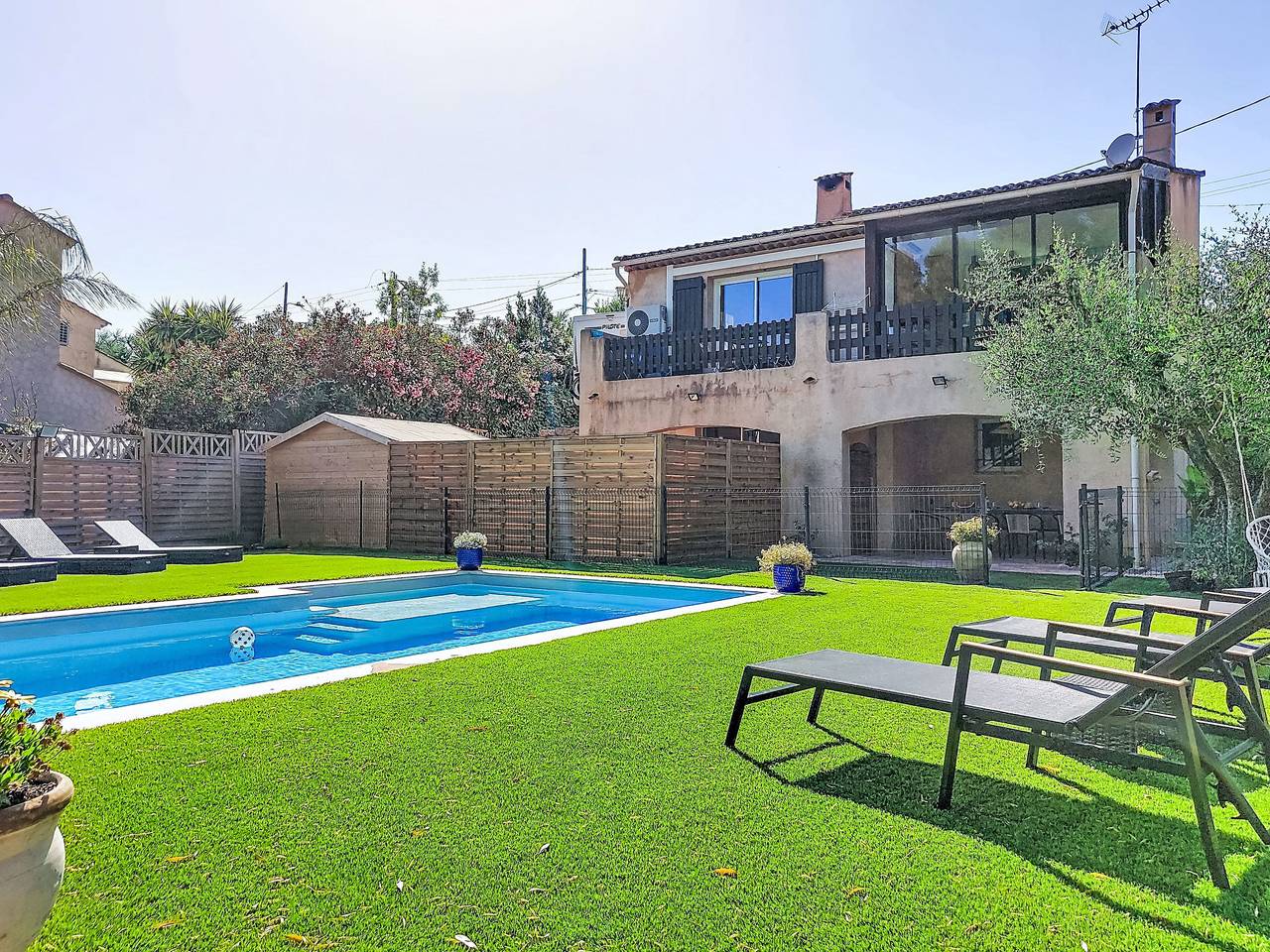 Villa Dolce Vita in Pégomas, Costa mediterránea (Francia)