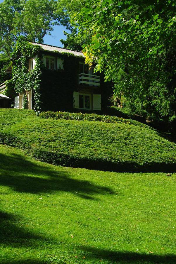 Location de vacances pour 4 personnes, avec vue et jardin à Royat - 2